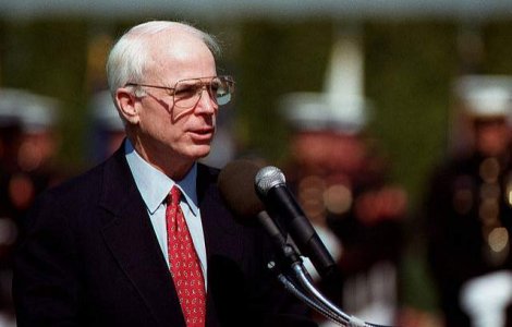 John McCain: Ar trebui sa legalizam marijuana