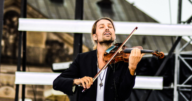 Violonistul David Garrett revine în România în mai 2022 cu două concerte