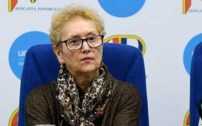 Renate Weber a fost demisă...