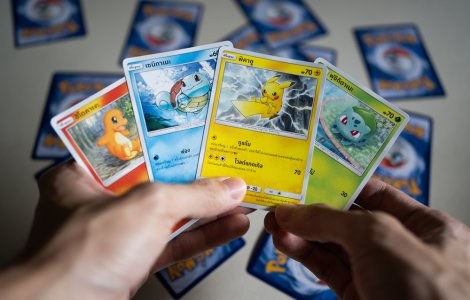 Un cartonaş Pokemon, vândut la licitaţie cu aproape 12.000 de euro în Franţa