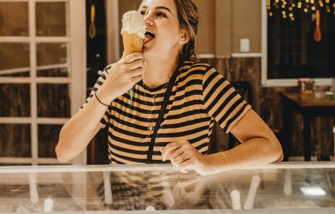 S-a descoperit un pesticid toxic în înghețată! Este interzis în Europa de 10 ani