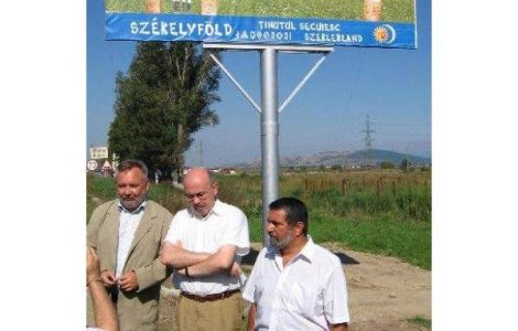 Tinutul Secuiesc, "autonom" peste hotare