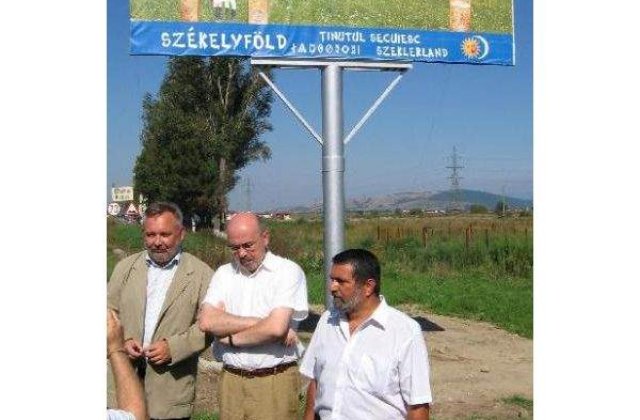 Tinutul Secuiesc, "autonom" peste hotare