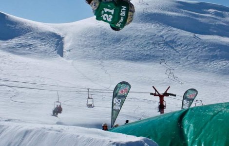 UPDATE: Ia-ti placa si vino duminica la Try to Fly Tour!