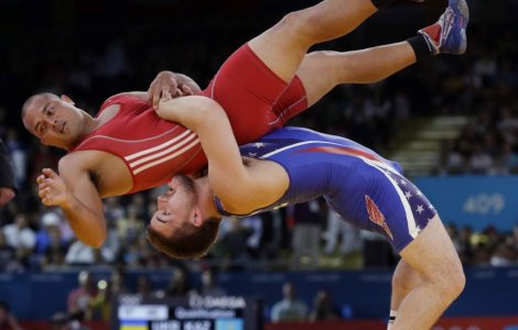 JO: Luptele au fost reintroduse in programul olimpic