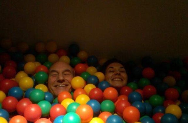 Capitanul Picard s-a casatorit