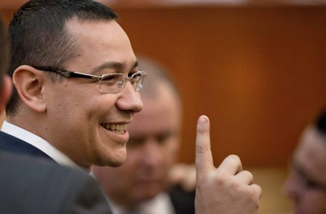 Sondaj: Victor Ponta l-a depasit pe Mugur Isarescu la capitolul incredere