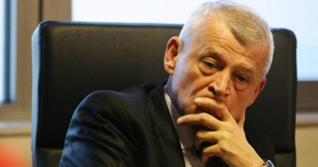 Oprescu isi apara referendumul: "Nu este o dovada de lasitate"