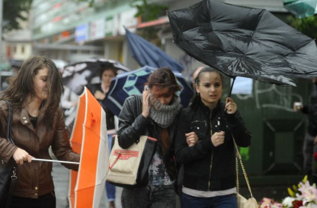 Nouă avertizare ANM: Cum va fi vremea vineri, 18 iunie 2021