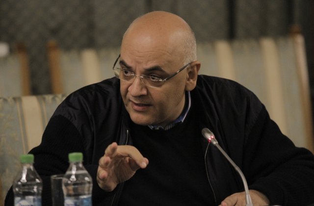 Raed Arafat, atac la adresa Danei Budeanu: &bdquo;Să lăsm sfaturile divelor de pe la televiziuni&rdquo;
