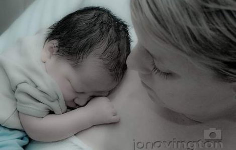 Cat cantareste cel mai usor bebe din lume?