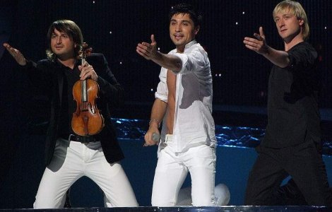 "Tarul" Evgeni Plushenko readuce arta patinajului in Campionatul Mondial de la Torino