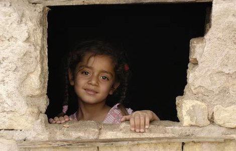 24 de morti si 60 de raniti in atacuri la inceputul alegerilor legislative din Irak