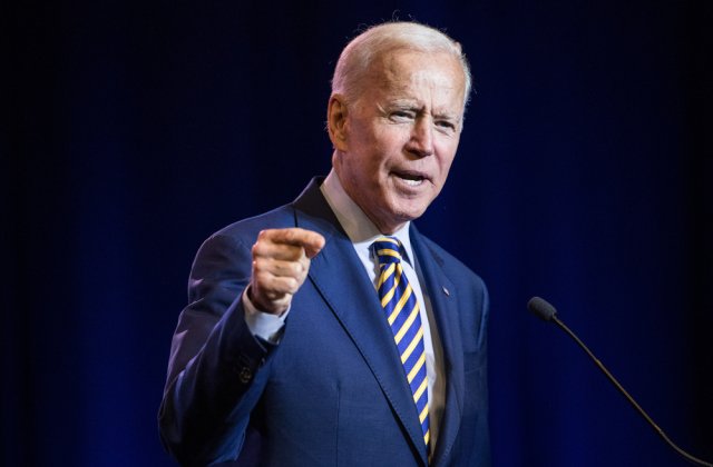 Soţii Biden anunţă moartea lui Champ, &bdquo;primul c&acirc;ine'' de la Casa Albă