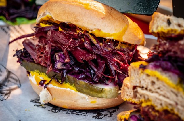 ANPC avertizează consumatorii: „Aveţi grijă la ce produse cumpăraţi pe caniculă!”