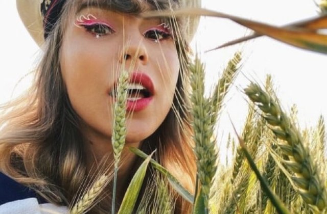 Corina Bud, într-o nouă relație? Detaliul care ar fi dat-o de gol pe artistă