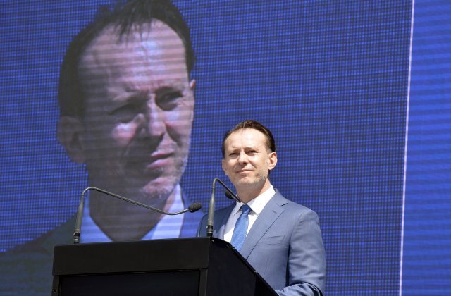 Florin Cîțu dă bani baronilor locali pentru drumuri: „Alocăm șapte miliarde de lei”