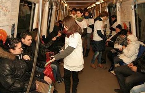 "Cat de usor este sa fii femeie?"