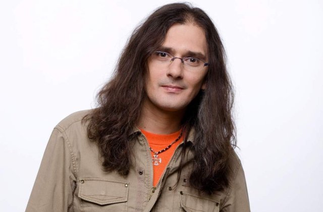 Hrubaru, tuns de militieni cu o panza de bomfaier