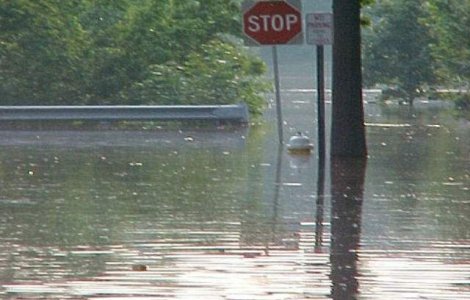 Inundatii in Colorado: Cel putin trei morti si sute de evacuati