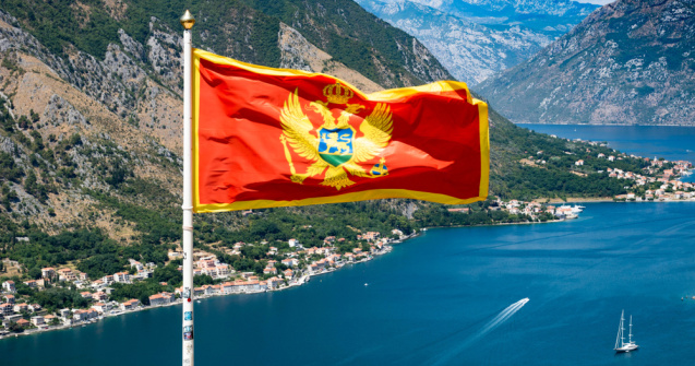 Datorie de un miliard de dolari a unui mic stat din Europa către China