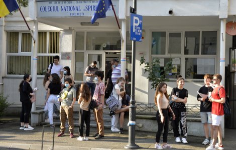 Peste 133.000 de absolvenți de liceu, așteptați la examenul național de Bacalaureat