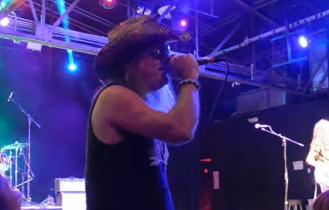 A murit Johnny Solinger! Vocalistul avea doar 55 de ani