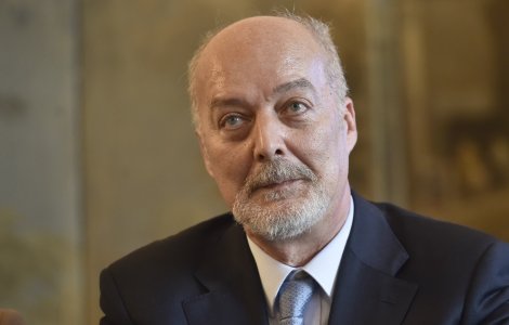 Ambasadorul Italiei, decorat de președintele Iohannis