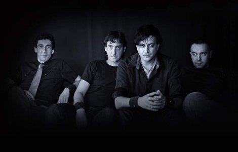 Z.O.B. canta in deschiderea Bloodhound Gang