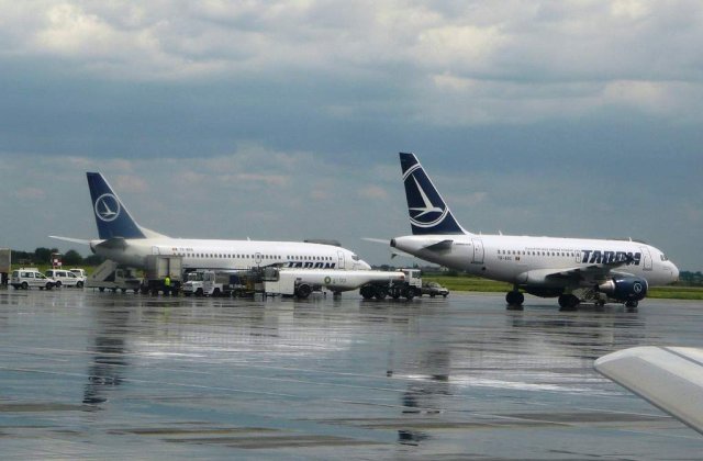 Tarom anuleaza joi doua curse spre Grecia