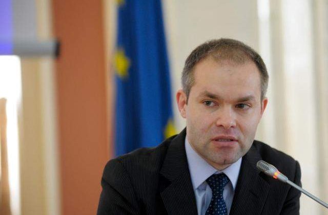 Elevii, supusi unei noi reforme a invatamantului