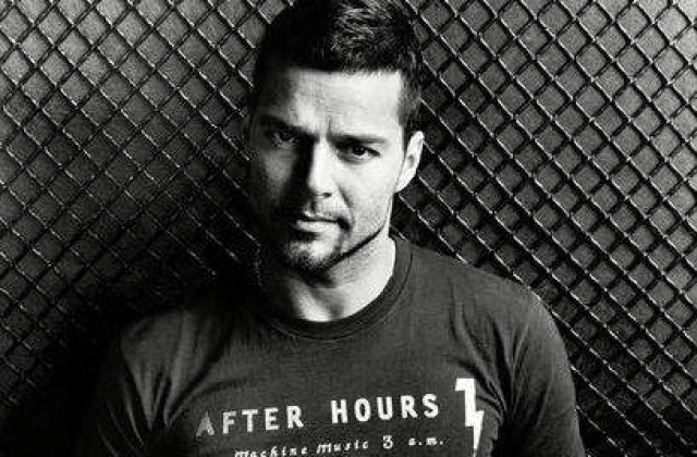 [VIDEO] Barbara Walters: "L-am obligat pe Ricky Martin sa spuna ca e gay"