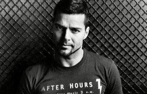  Video  Barbara Walters: "L-am obligat pe Ricky Martin sa spuna ca e gay"