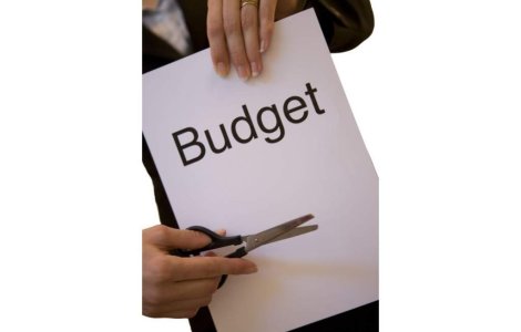 OCDE: Si tarile dezvoltate vor trebui "sa straga cureaua"