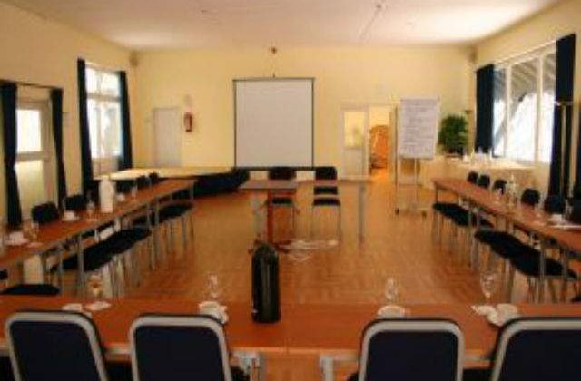 Slujbele care pun pe fuga asiguratorii de viata si sanatate