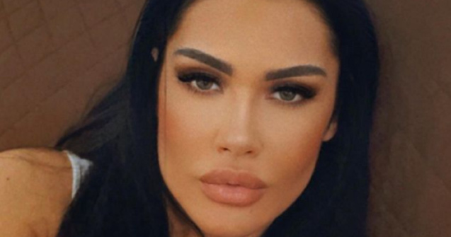 Oana Zăvoranu, ceartă de zile mari pe Instagram! Ce i-a reproșat una dintre fanele sale