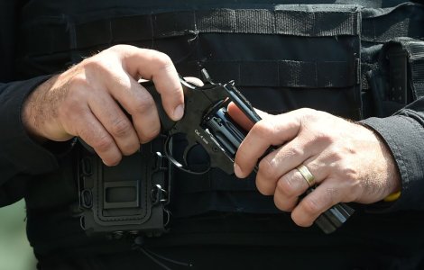 Agenții FBI l-au capturat pe „Virus”. El este urmărit penal acum în SUA