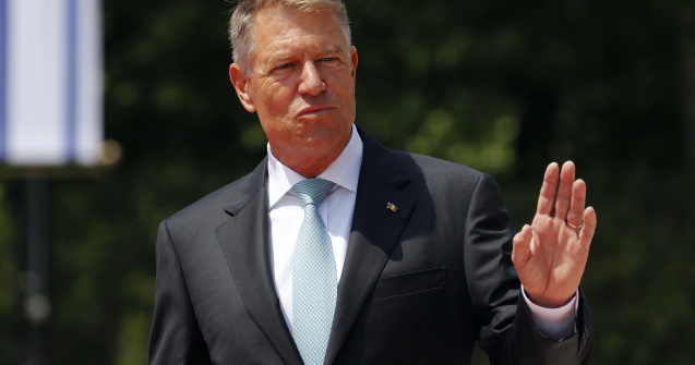 Lege promulgată/ Instituțiile și autoritățile administrației publice pot da burse de creație pentru proiecte în cultura scrisă