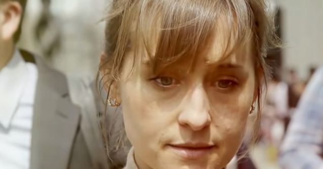 Allison Mack, condamnată la 3 ani de închisoare într-un dosar de trafic sexual