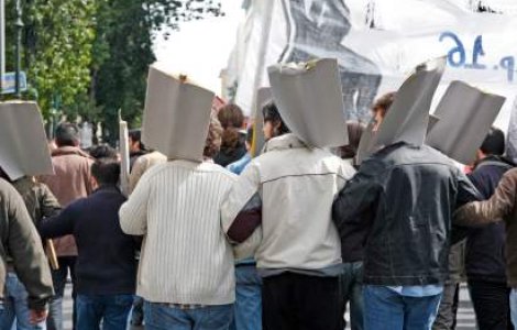Proteste la Guvern: Sindicalistii Cartel Alfa cer salariul minim de 705 lei