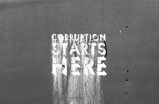 Coruptia la varf si intoleranta, punctele slabe ale Romaniei