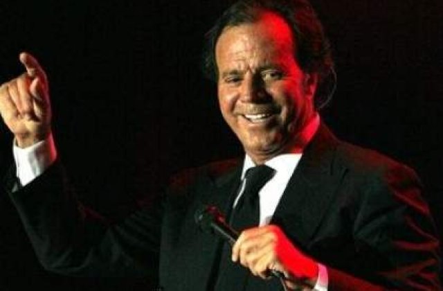 Julio Iglesias va sustine, la cererea publicului, inca un concert la Bucuresti