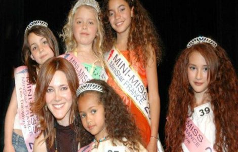 Franta: S-a votat interzicerea concursurilor Mini Miss