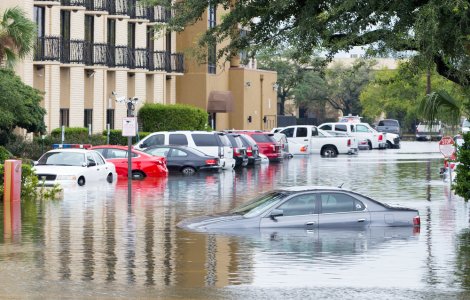 Inundații devastatoare în Crimeea și pe litoralul rusesc al Mării Negre