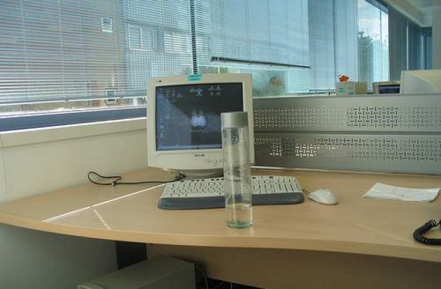 De la birou, la morga