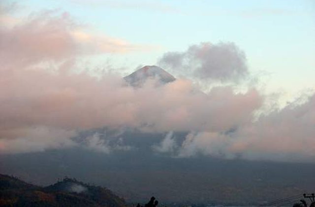 Cutremur puternic in Indonezia