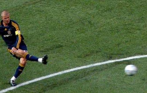 David Beckham ar putea rata Cupa Mondiala