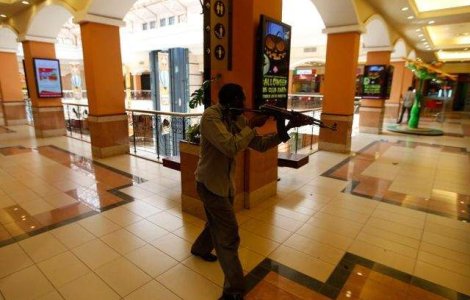Atac terorist intr-un mall din Nairobi: Peste 39 de morti si 300 de raniti