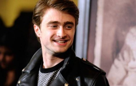 Daniel Radcliffe ar putea juca rolul lui Freddie Mercury, intr-un film biografic