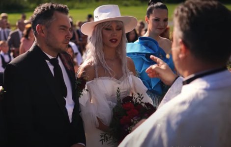 Alina Ceușan și Raul Tisa, doi ani de căsătorie! Cum a fost surprinsă influencerița de soțul ei